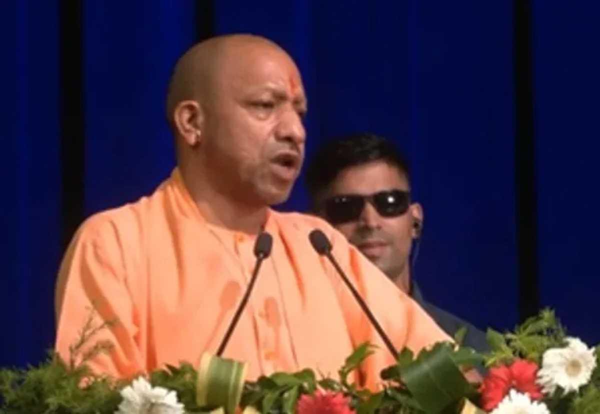 प्रधानमंत्री मोदी ने देश को विजन दिया, भारत निरंतर आगे बढ़ रहा है : सीएम योगी